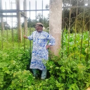 Lire la suite à propos de l’article M.TAFFEU CHEMOKWÉ NJOUMONI FRANÇOIS SUR LE SITE DU FUTUR MUSÉE BOTANIQUE ROYAL BANA